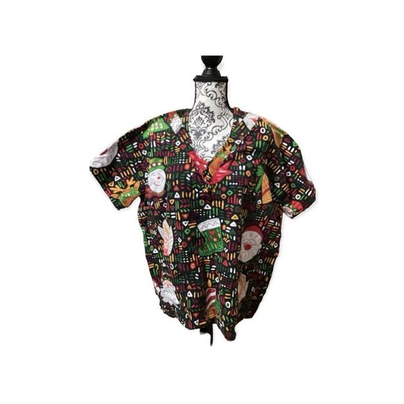 Christmas Scrub Top Size: 2XL - Picture 1 of 5